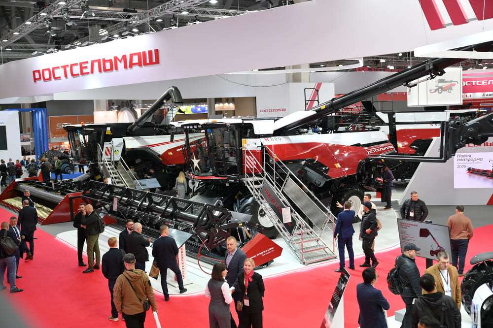 Стенд Ростсельмаш на АГРОСАЛОН 2024